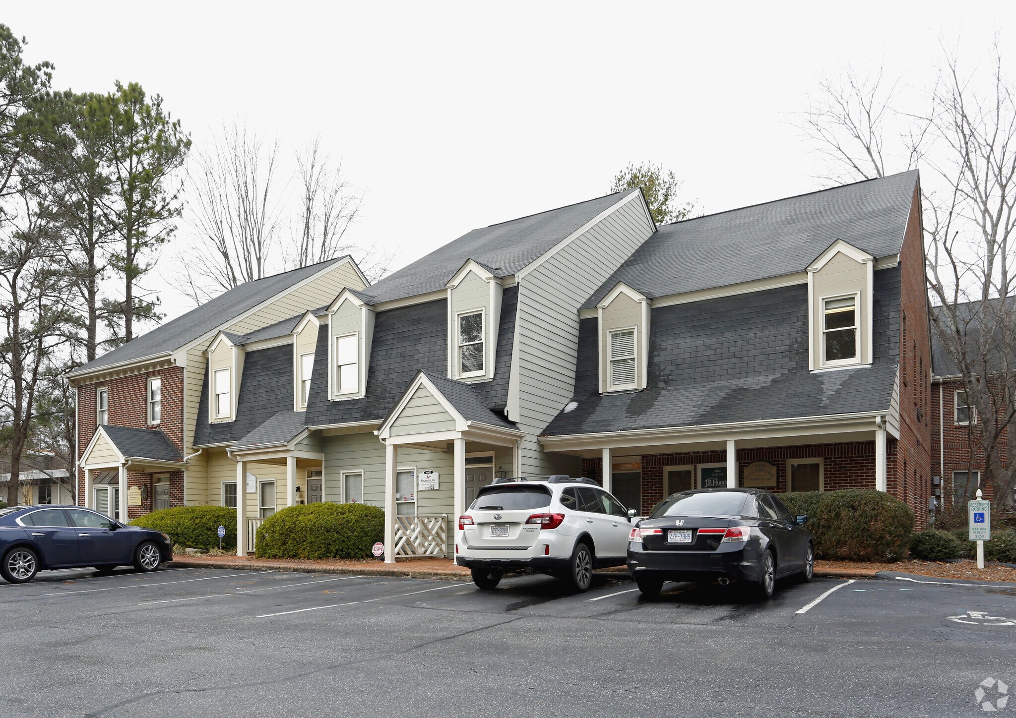 4002 Barrett Dr, Raleigh, NC à vendre Photo principale- Image 1 de 10