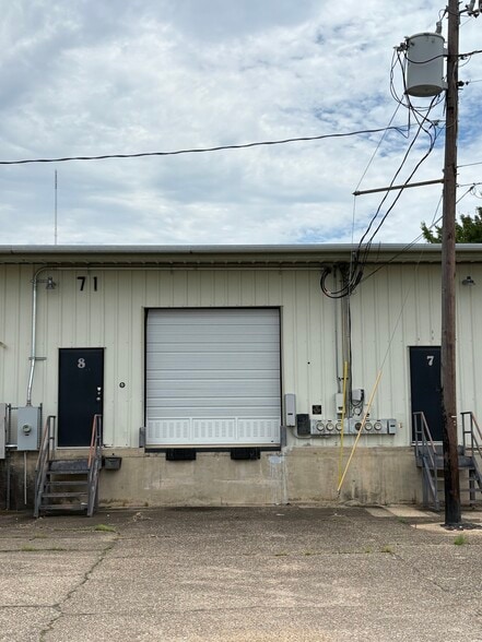 871 B Plantation Way, Montgomery, AL à louer - Photo du bâtiment - Image 3 de 7