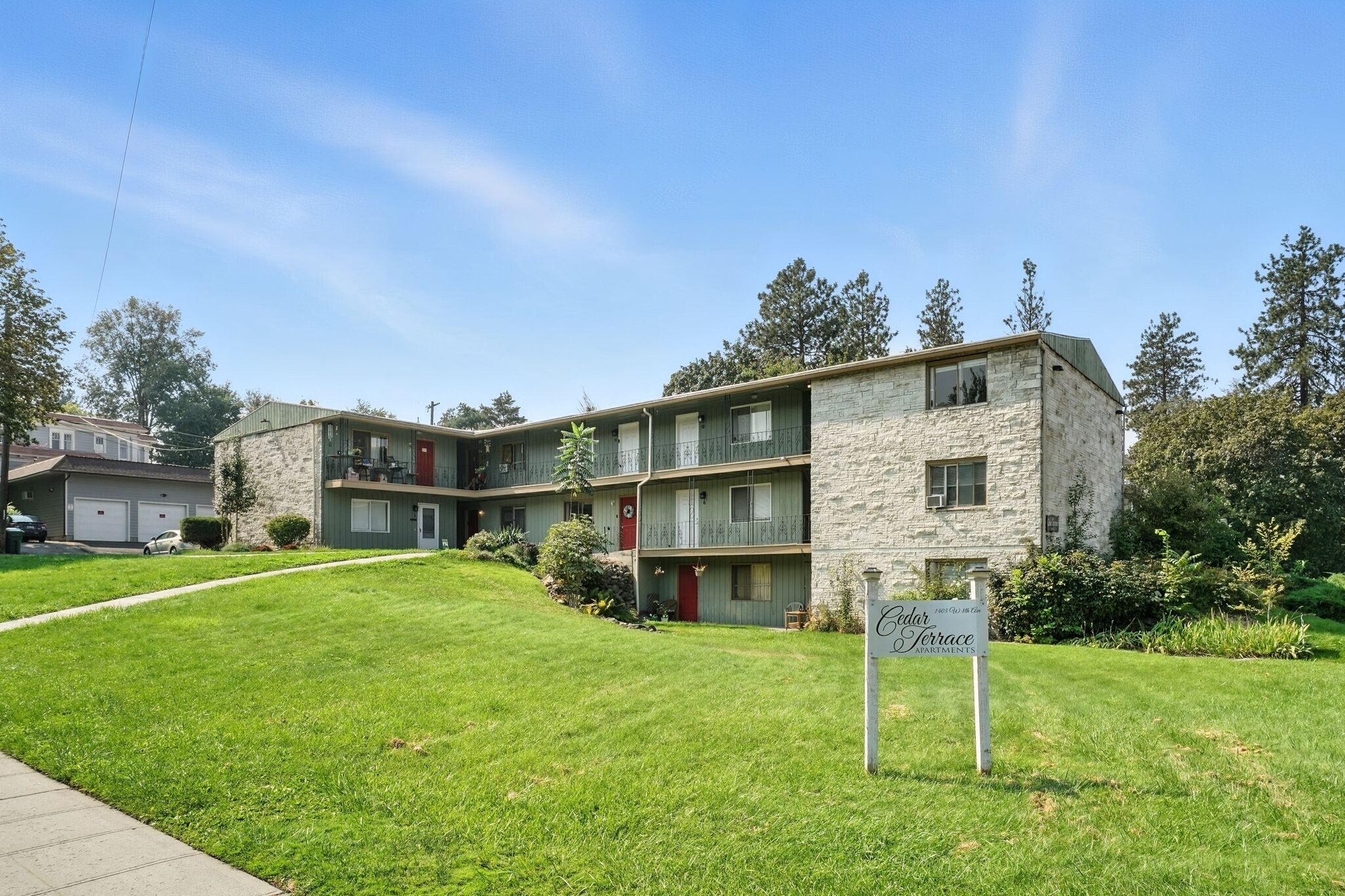 1405 W 8th Ave, Spokane, WA for sale Primary Photo- Image 1 of 17