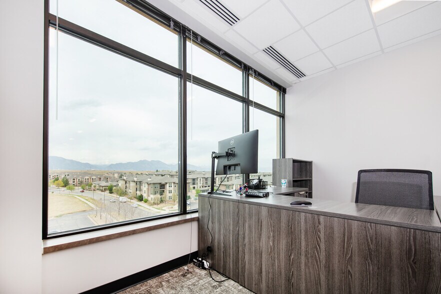 11800 Ridge Pky, Broomfield, CO for lease - Building Photo - Image 2 of 28