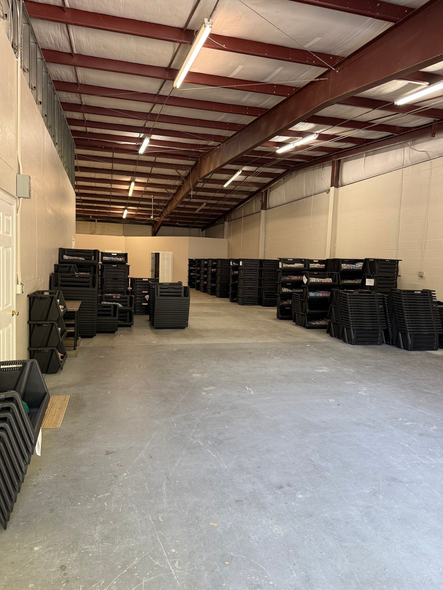 6656 Columbia Park Dr, Jacksonville, FL for lease Building Photo- Image 1 of 5