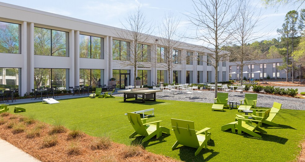 2835 Brandywine Rd, Atlanta, GA à louer - Photo du bâtiment - Image 1 de 5