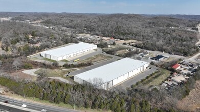 1028 Louisville Hwy, Goodlettsville, TN for lease Interior Photo- Image 1 of 1