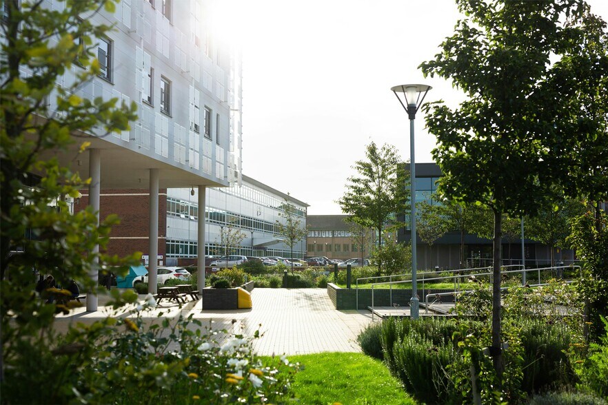 6 Holt St, Birmingham à louer - Photo du bâtiment - Image 3 de 11