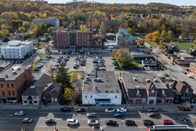 Plus de détails pour 13 Lake Av S, Stoney Creek, ON - Terrain à louer