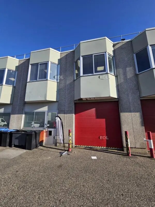 Flex dans Villejuif à louer Photo du bâtiment- Image 1 de 12