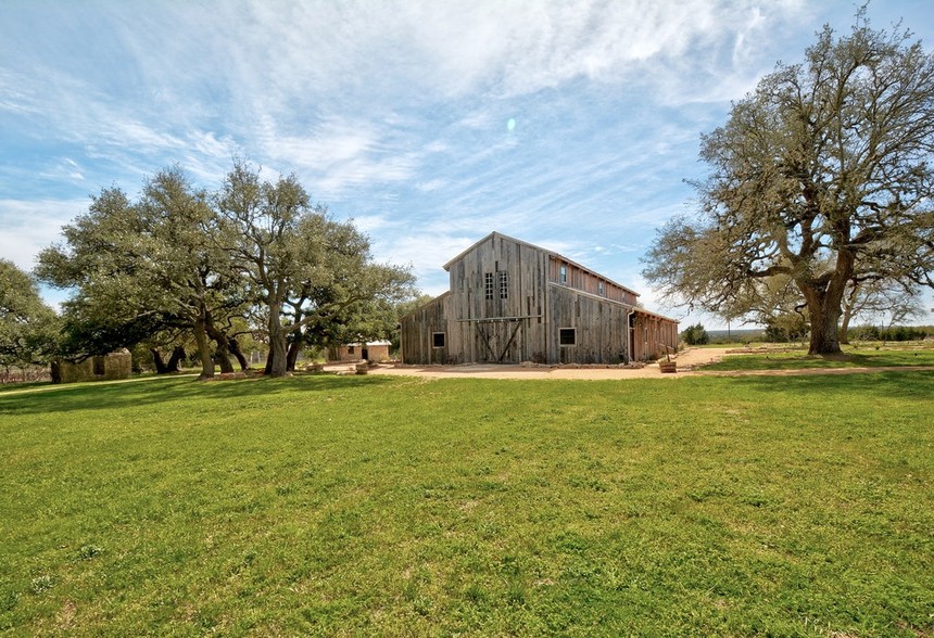 2750 McGregor Ln, Dripping Springs, TX à vendre - Autre - Image 1 de 1