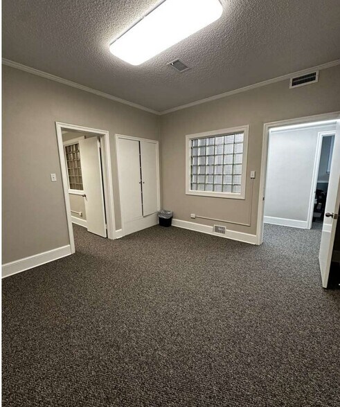 133 E Frederick St, Gaffney, SC à louer - Photo intérieure - Image 2 de 4