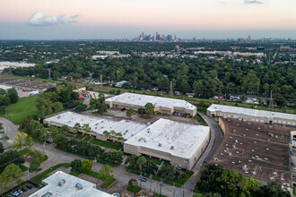 467-487 W 38th St, Houston, TX - aerial  map view