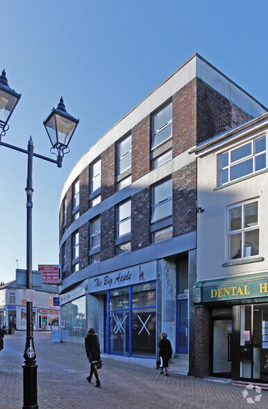 Hagley St, Halesowen à louer - Photo du bâtiment - Image 3 de 3