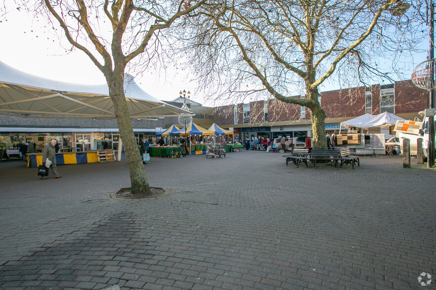 Market Pl, Tamworth à louer - Photo du bâtiment - Image 1 de 3