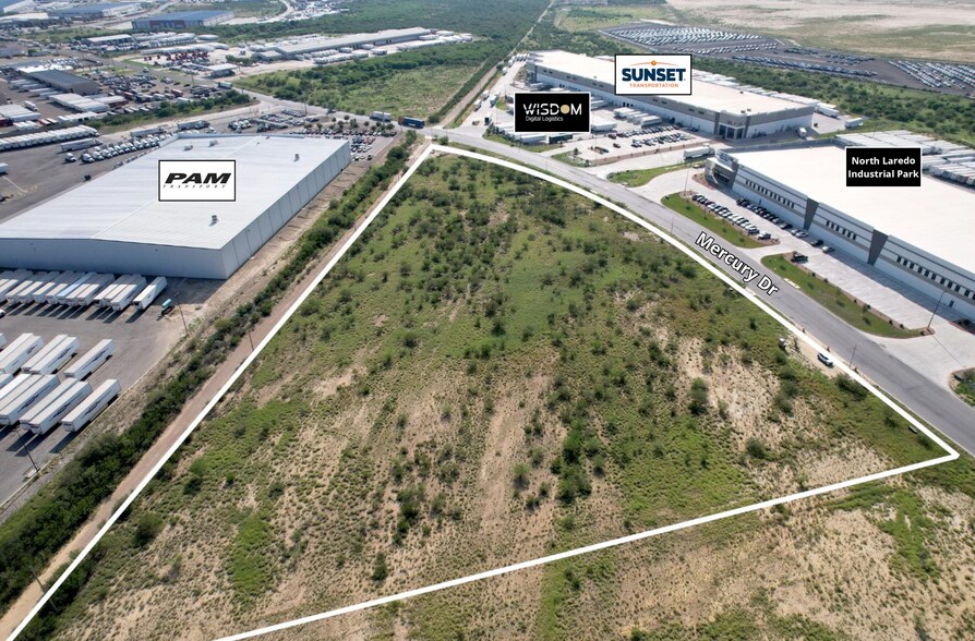 13701 Mercury dr, Laredo, TX à vendre - Photo du bâtiment - Image 3 de 4