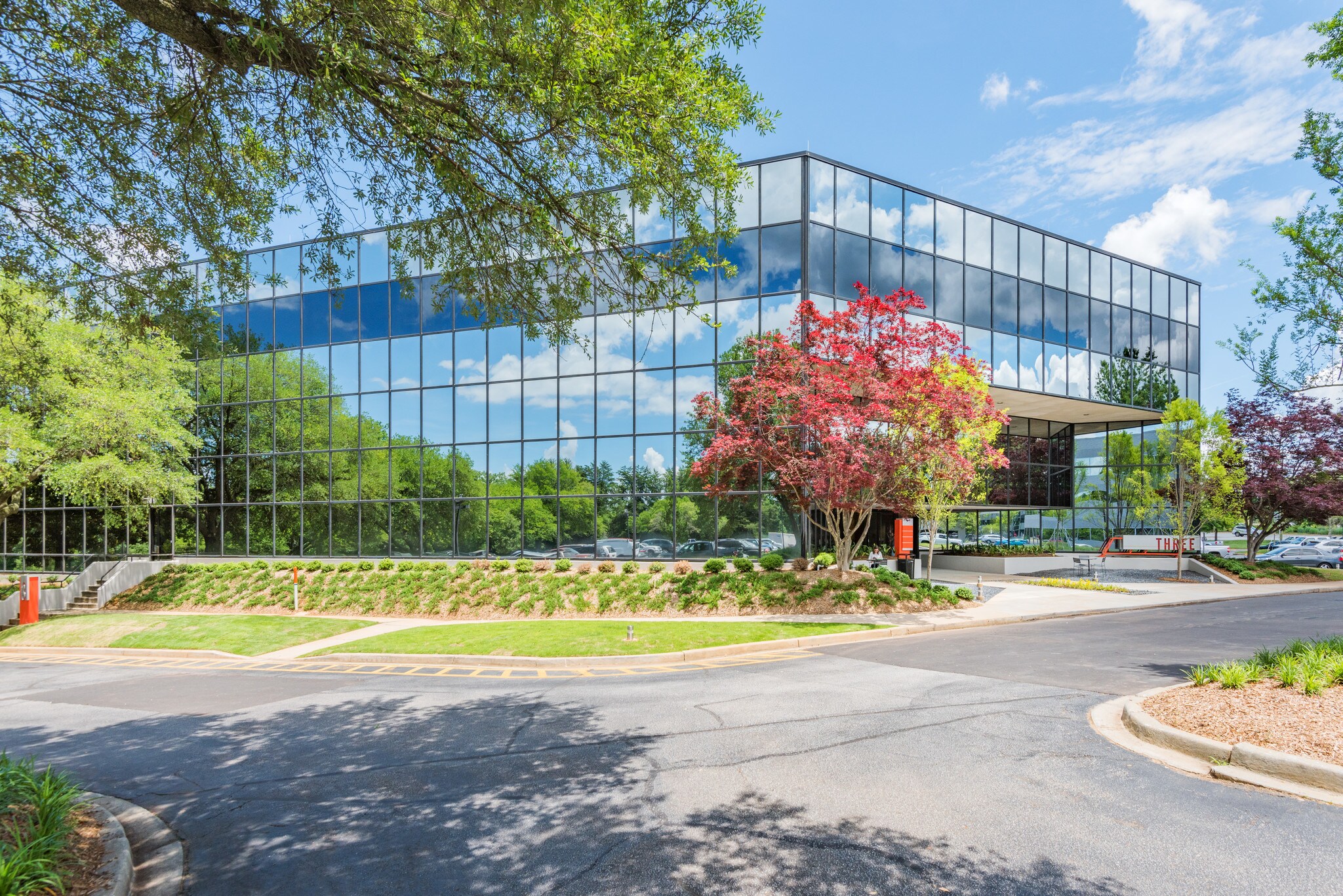 777 Lowndes Hill Rd, Greenville, SC for lease Primary Photo- Image 1 of 5