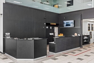 2341 20th Ave NE, Calgary, AB for lease Interior Photo- Image 2 of 12