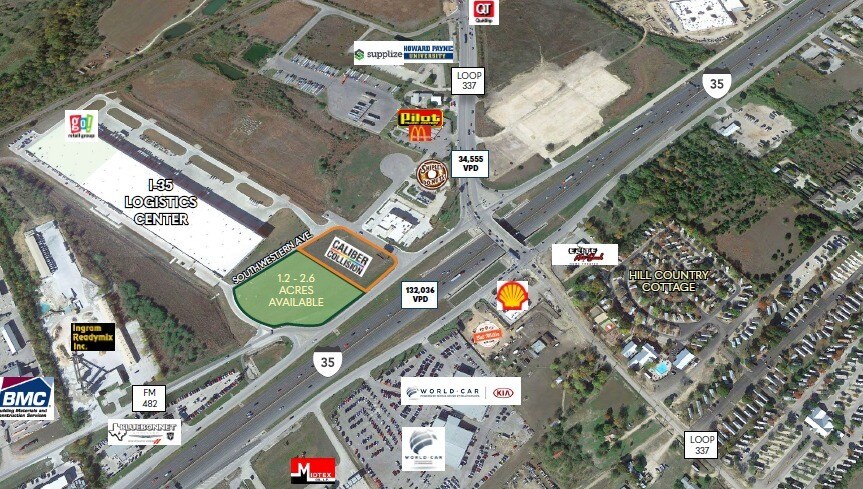 I-35 & Southwestern Ave, New Braunfels, TX à vendre Photo du bâtiment- Image 1 de 4