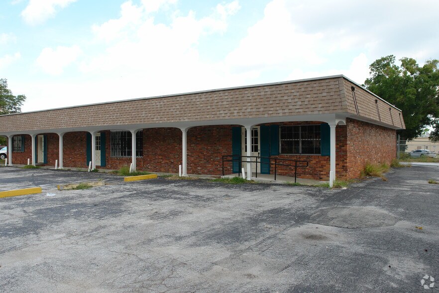 771 Briarwood Dr, Daytona Beach, FL for sale - Building Photo - Image 2 of 2