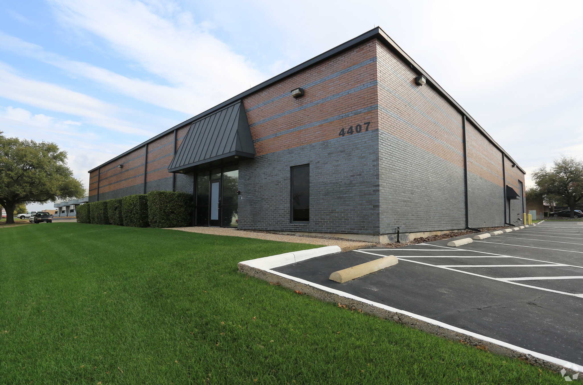 4407 Alpha Rd, Farmers Branch, TX for sale Primary Photo- Image 1 of 14