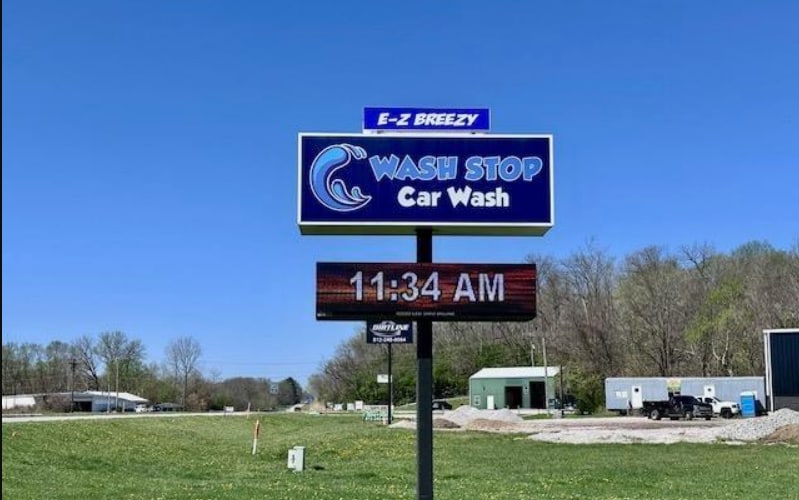 259 S Herrington Pl, West Terre Haute, IN for sale - Building Photo - Image 2 of 5