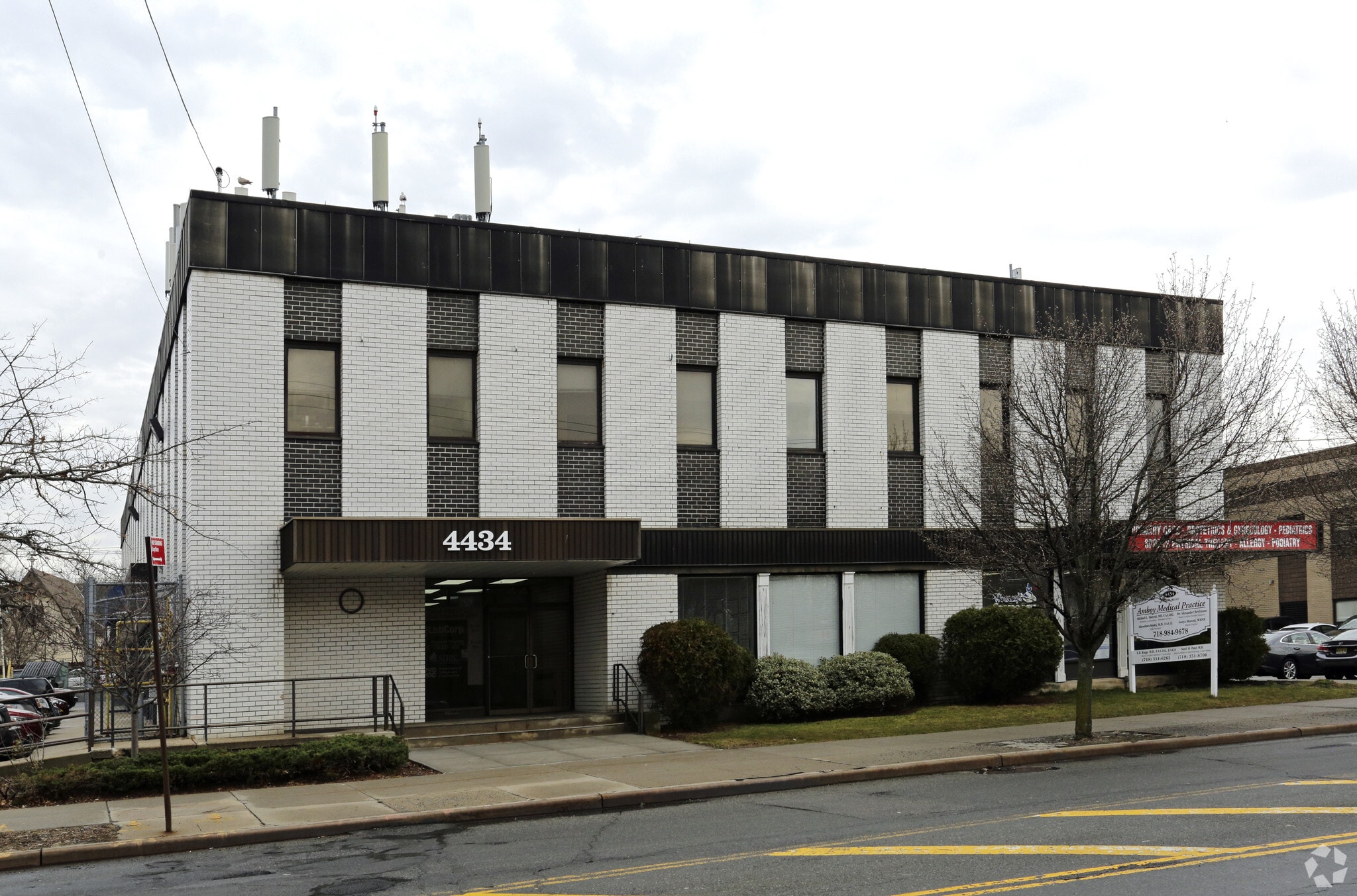 4310-4370 Amboy Rd, Staten Island, NY for lease Primary Photo- Image 1 of 14