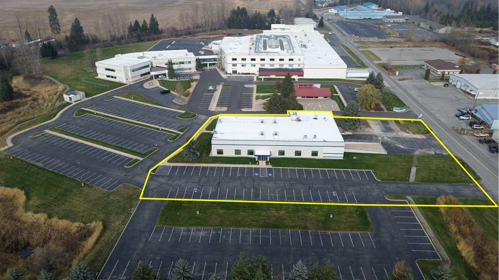 Sandpoint Technology Center portfolio of 3 properties for sale on LoopNet.ca - Building Photo - Image 3 of 5