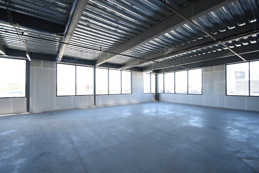 5651 38th St S, Fargo, ND à louer - Photo intérieure - Image 3 de 12