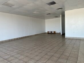 540-610 N Telegraph Rd, Monroe, MI à louer Photo intérieure- Image 1 de 5