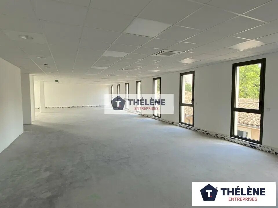 Office in Montpellier for sale Interior Photo- Image 1 of 12