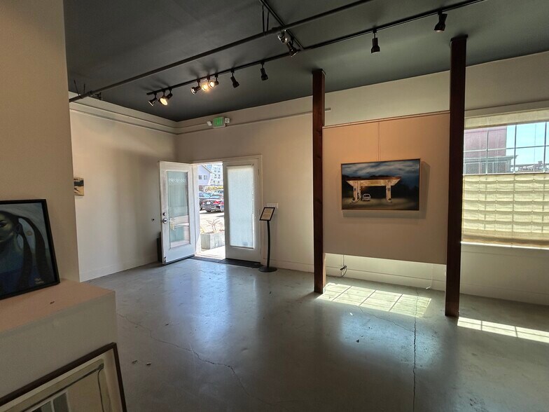 700 Gilman St, Berkeley, CA à vendre - Photo du bâtiment - Image 2 de 8