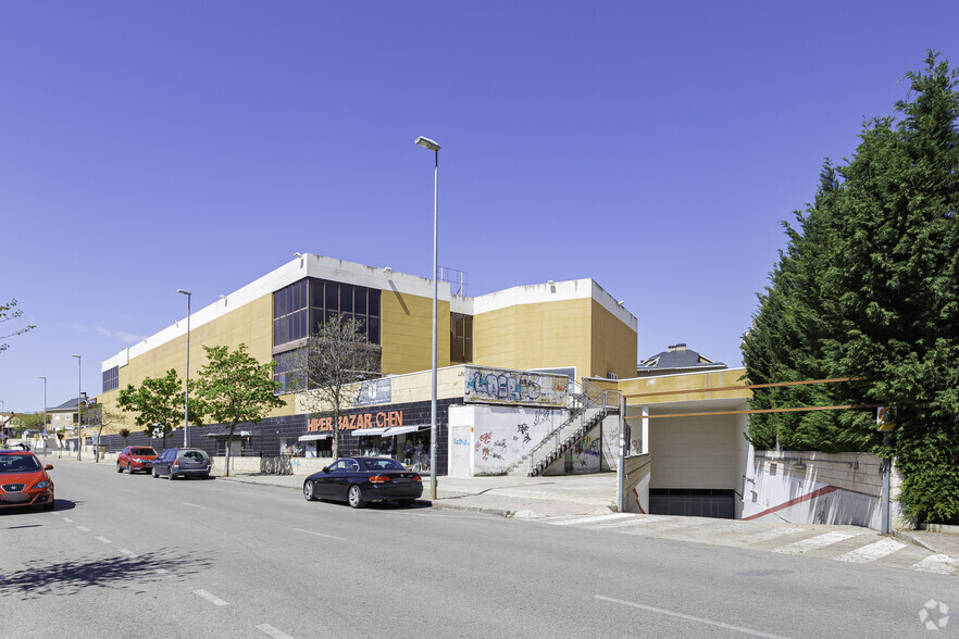 Calle Virgen de la Vega, s/n, Cabanillas Del Campo, Guadalajara à vendre - Photo principale - Image 1 de 2