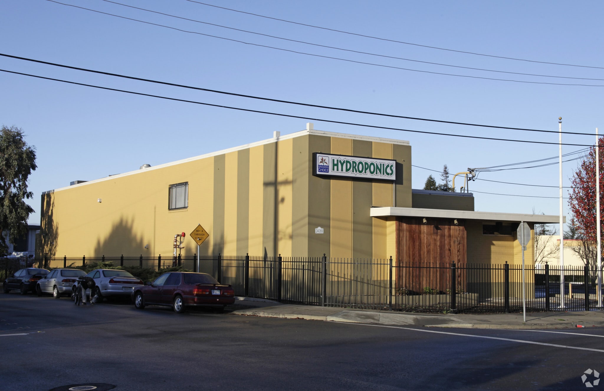 24089 Watkins St, Hayward, CA for lease Primary Photo- Image 1 of 3