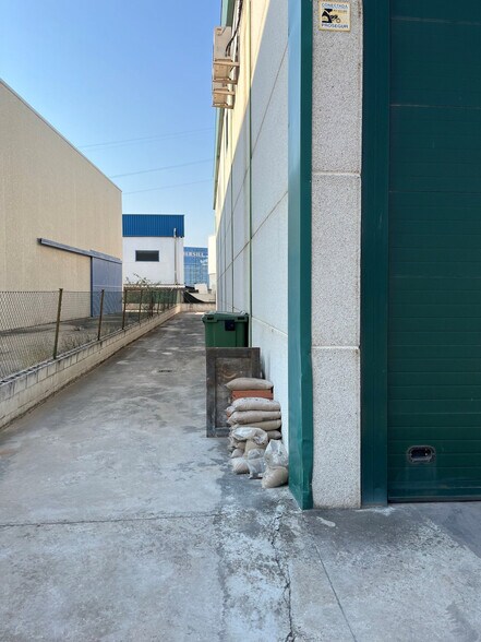 Industrial in Móstoles, Madrid for lease - Building Photo - Image 3 of 5