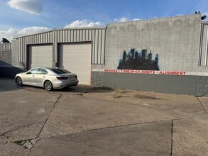 10105 Old Bammel N Houston Rd, Houston, TX for lease Building Photo- Image 2 of 5