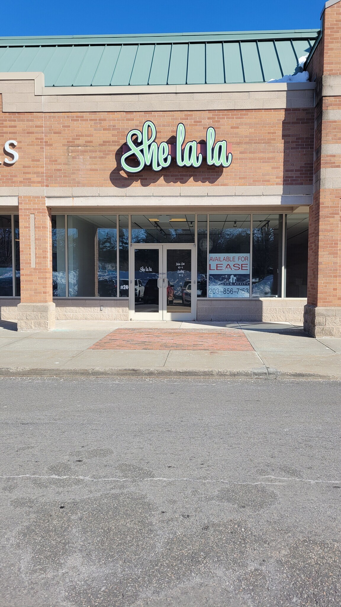 380 W Main St, Avon, CT for lease Interior Photo- Image 1 of 1