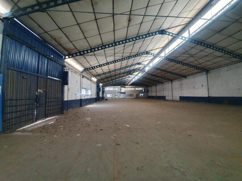 Industrial in Seville, Sevilla for lease - Interior Photo - Image 1 of 7