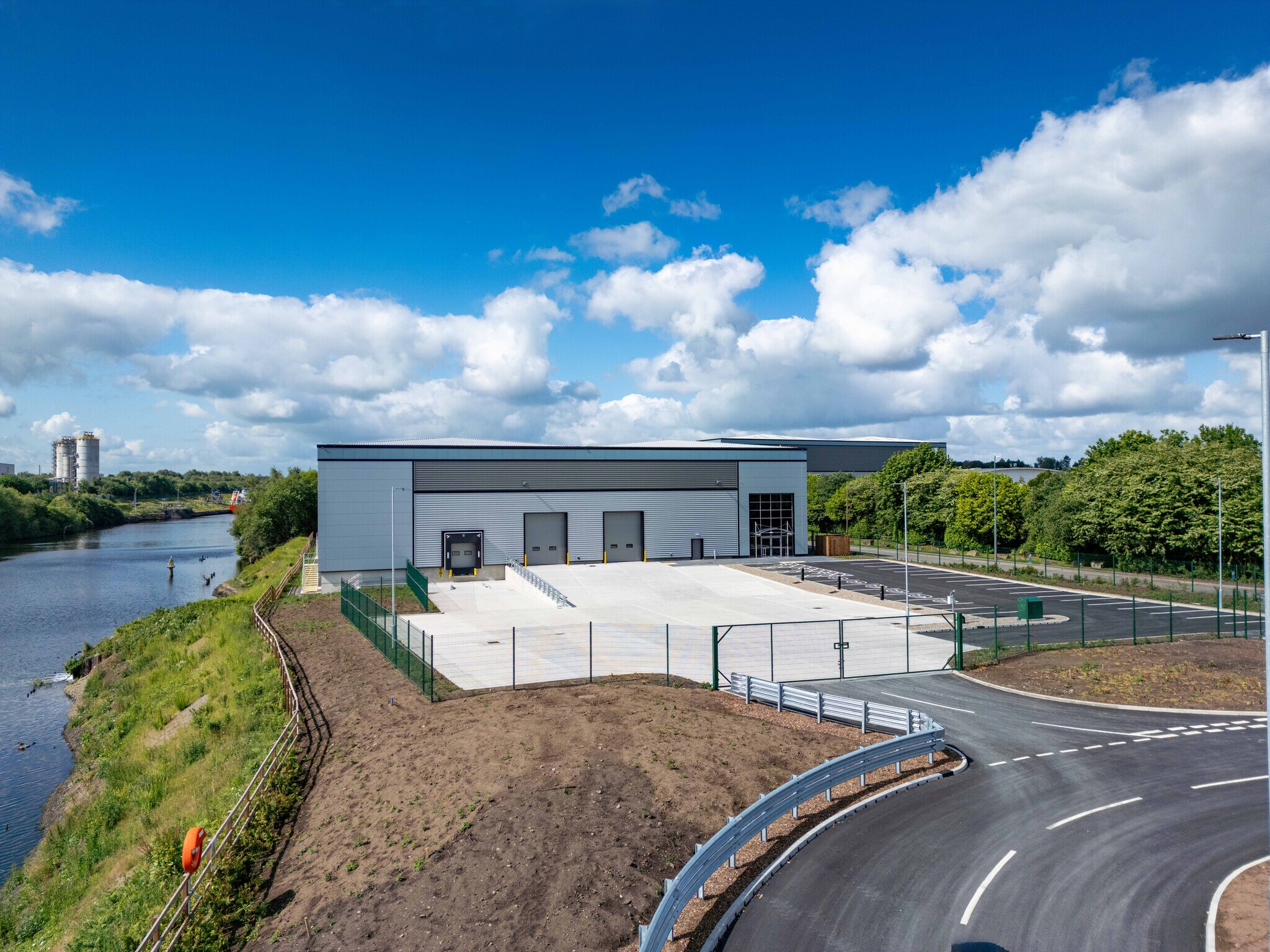 Irlam Wharf Rd, Manchester à vendre Photo du bâtiment- Image 1 de 1