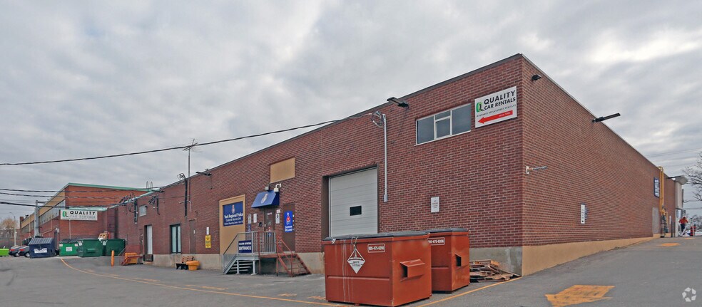 10720 Yonge St, Richmond Hill, ON à louer - Photo du bâtiment - Image 3 de 10