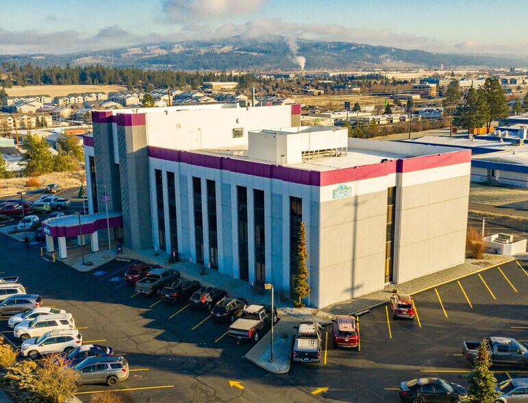 12615 E Mission Ave, Spokane Valley, WA à louer - Photo du bâtiment - Image 3 de 6