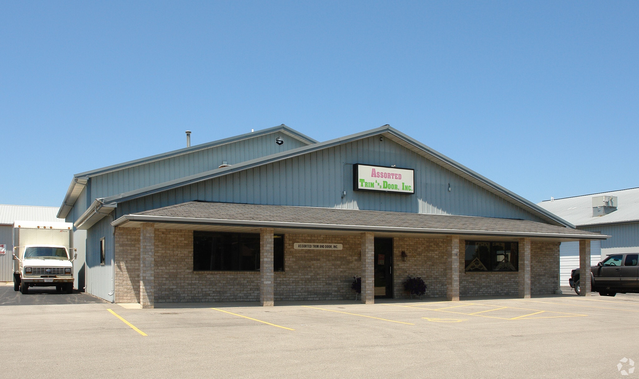 2660 Packerland Dr, Green Bay, WI for lease Primary Photo- Image 1 of 3