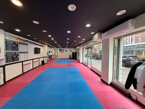 177 Avenue C, New York, NY for lease Interior Photo- Image 2 of 8