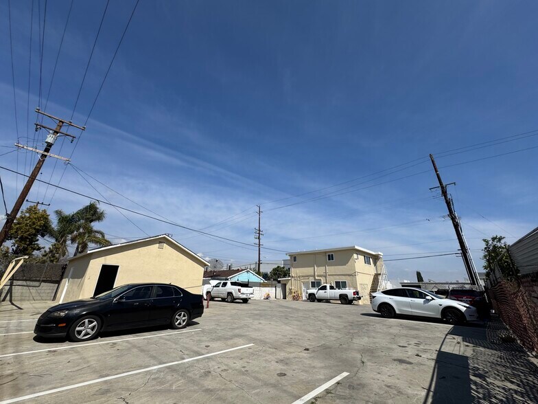 3831 Arden Dr, El Monte, CA à vendre - Photo du bâtiment - Image 2 de 7