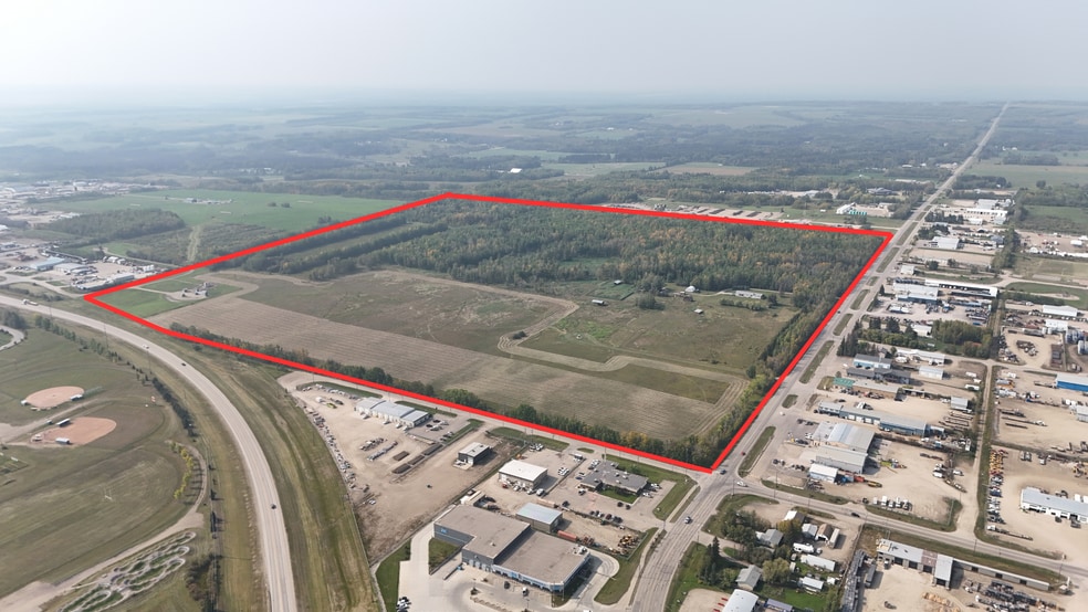 6311 50 ave, Drayton Valley, AB for sale - Primary Photo - Image 1 of 7