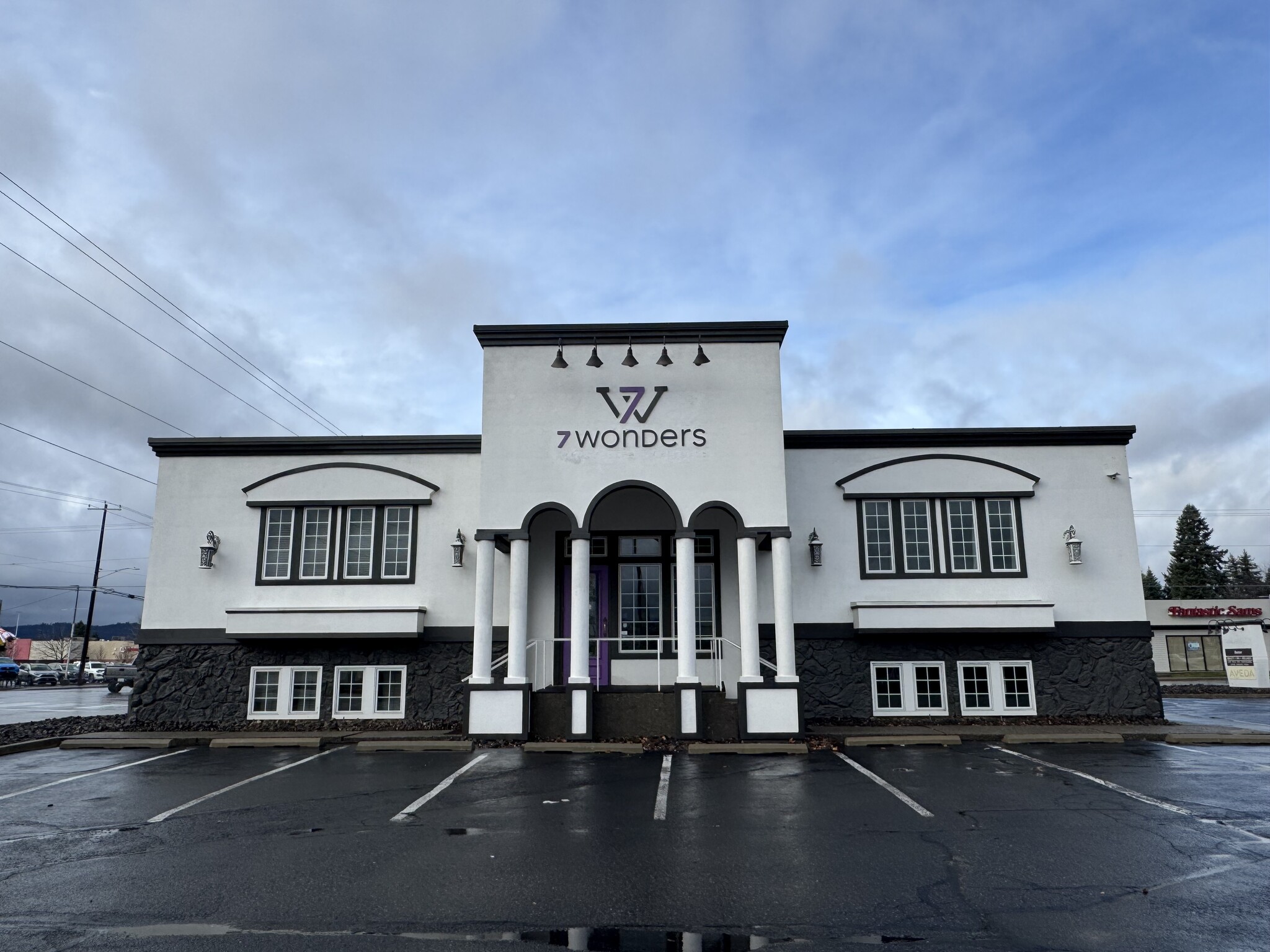 10 N Evergreen Rd, Spokane, WA for lease Primary Photo- Image 1 of 9