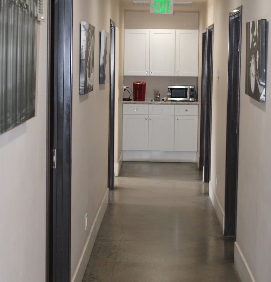 12361 Doherty St, Riverside, CA 92503 - Unit 12361 - - Interior Photo - Image 2 of 4