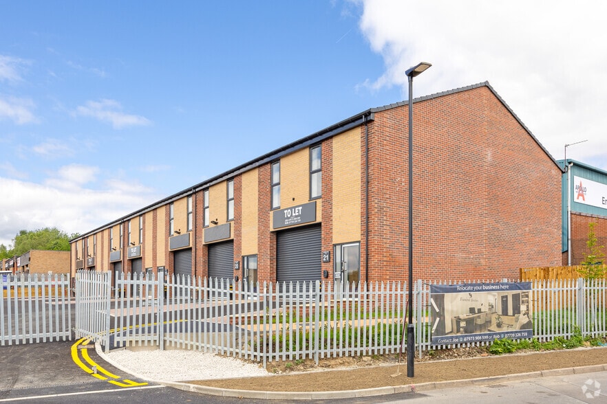 Long Acre Way, Sheffield à louer - Photo du bâtiment - Image 2 de 4