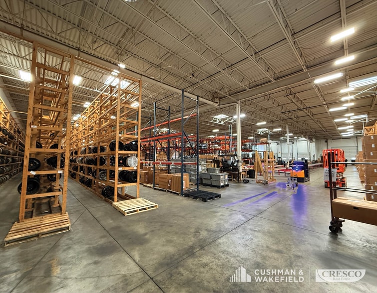 1001 Paster Ct, Macedonia, OH for lease - Building Photo - Image 3 of 8