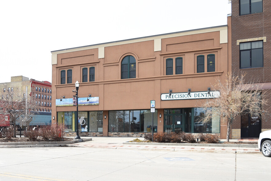 6 Broadway, Fargo, ND for sale - Building Photo - Image 1 of 1