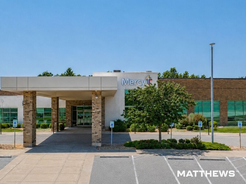 202 E 50th St, Joplin, MO for sale - Primary Photo - Image 1 of 7