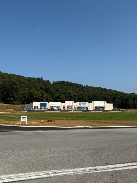 66 Market Terrace Ter, Oneonta, AL à louer - Photo du bâtiment - Image 3 de 9