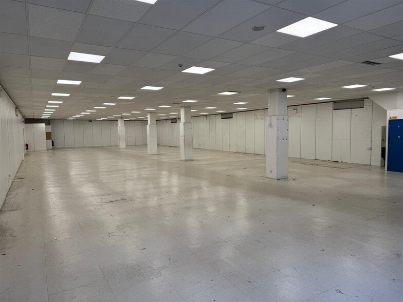 33-37 The Broadway, Loughton for lease - Building Photo - Image 3 of 31