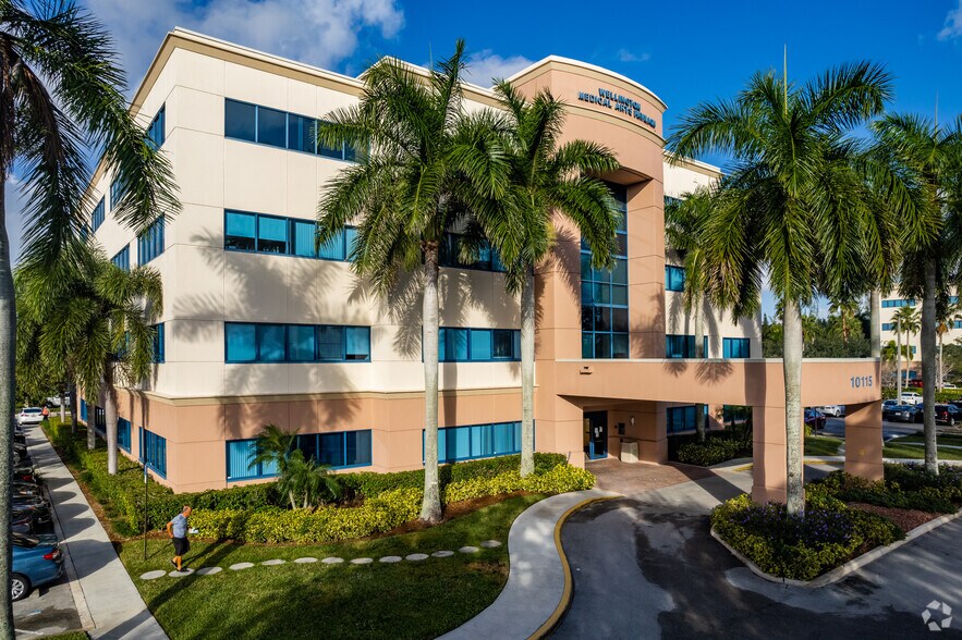 10115 Forest Hill Blvd, Wellington, FL à louer - Photo du bâtiment - Image 2 de 6